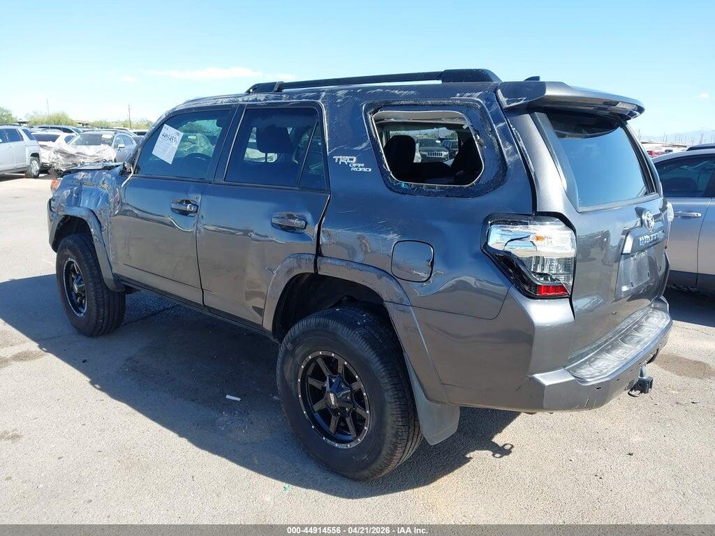 JTEBU5JR7L5813555 2020 TOYOTA 4RUNNER photo no. 3