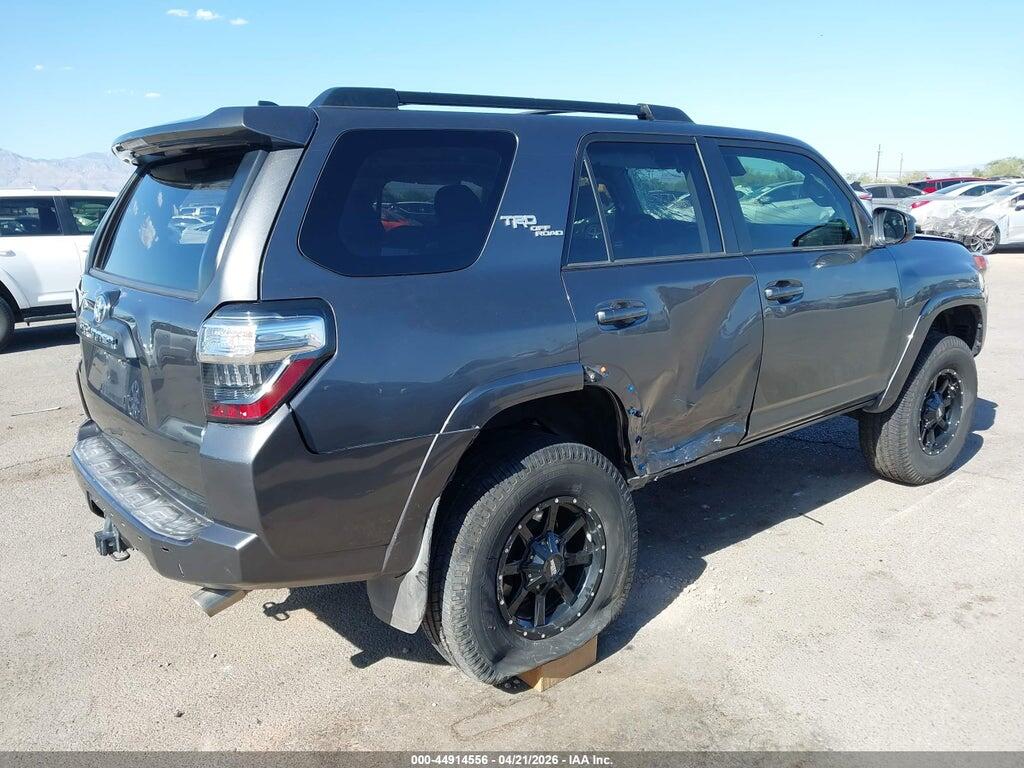 JTEBU5JR7L5813555 2020 TOYOTA 4RUNNER photo no. 4