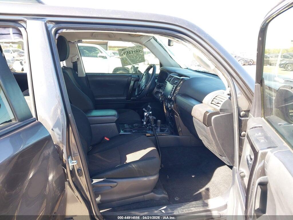 JTEBU5JR7L5813555 2020 TOYOTA 4RUNNER photo no. 5