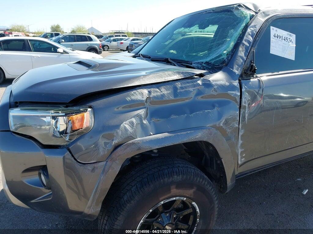 JTEBU5JR7L5813555 2020 TOYOTA 4RUNNER photo no. 6