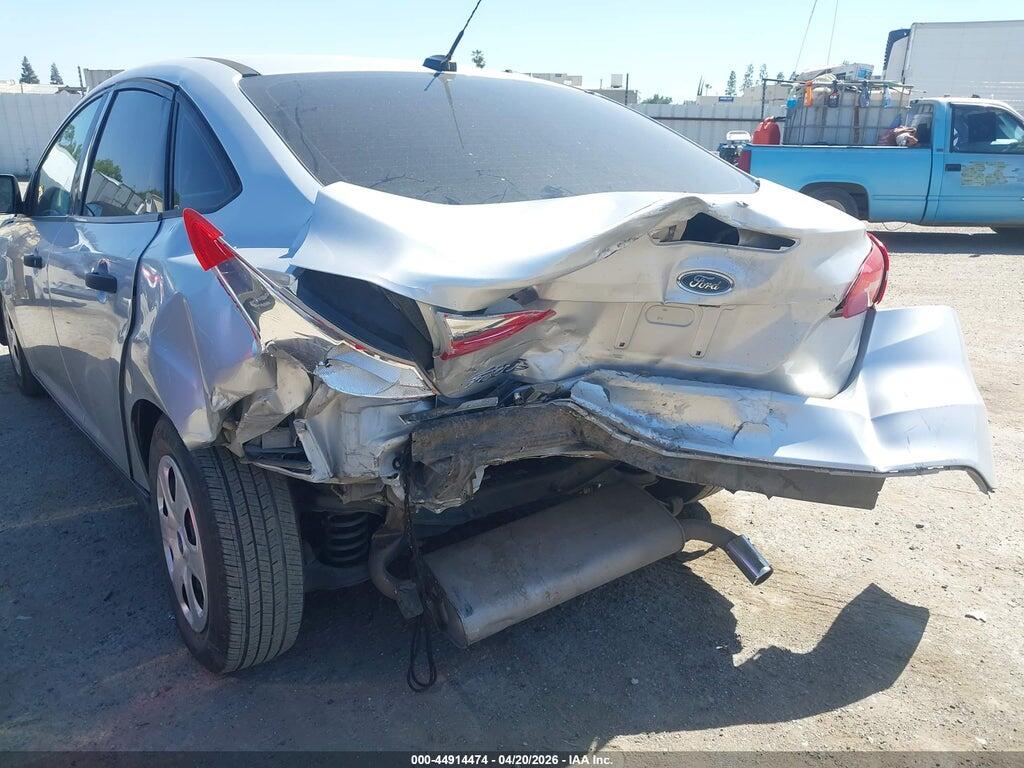 1FADP3E24FL314854 2015 FORD FOCUS photo no. 6