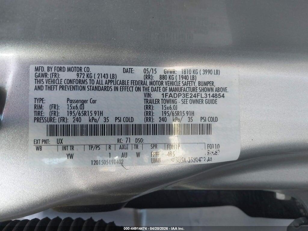 1FADP3E24FL314854 2015 FORD FOCUS photo no. 9