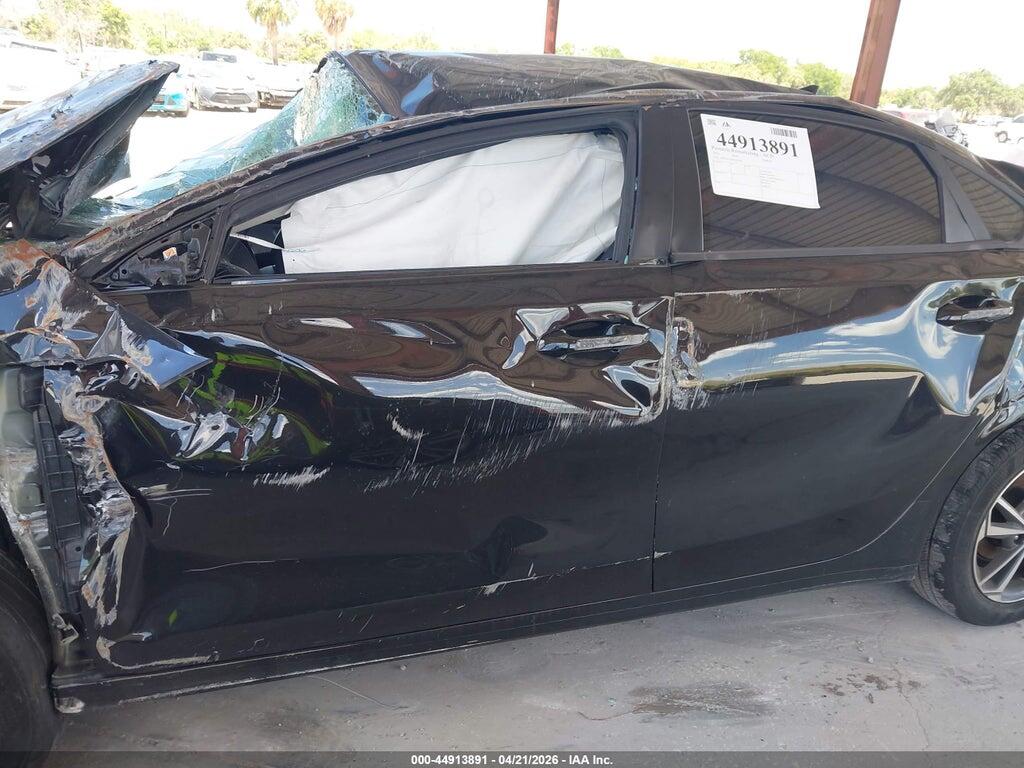 3KPF24AD4PE592405 2023 KIA FORTE photo no. 12
