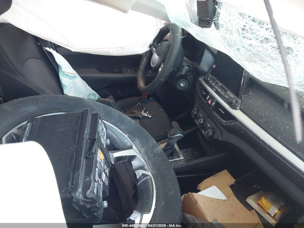 3KPF24AD4PE592405 2023 KIA FORTE photo no. 5
