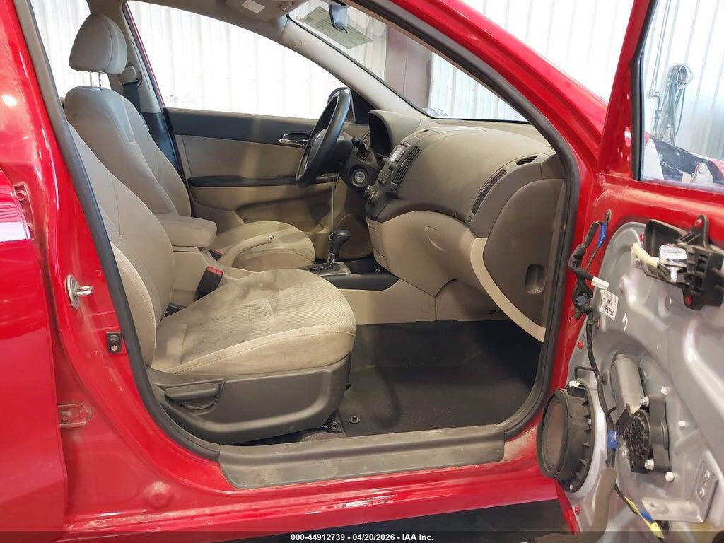 KMHDC8AE7AU066083 2010 HYUNDAI ELANTRA TOURING photo no. 5