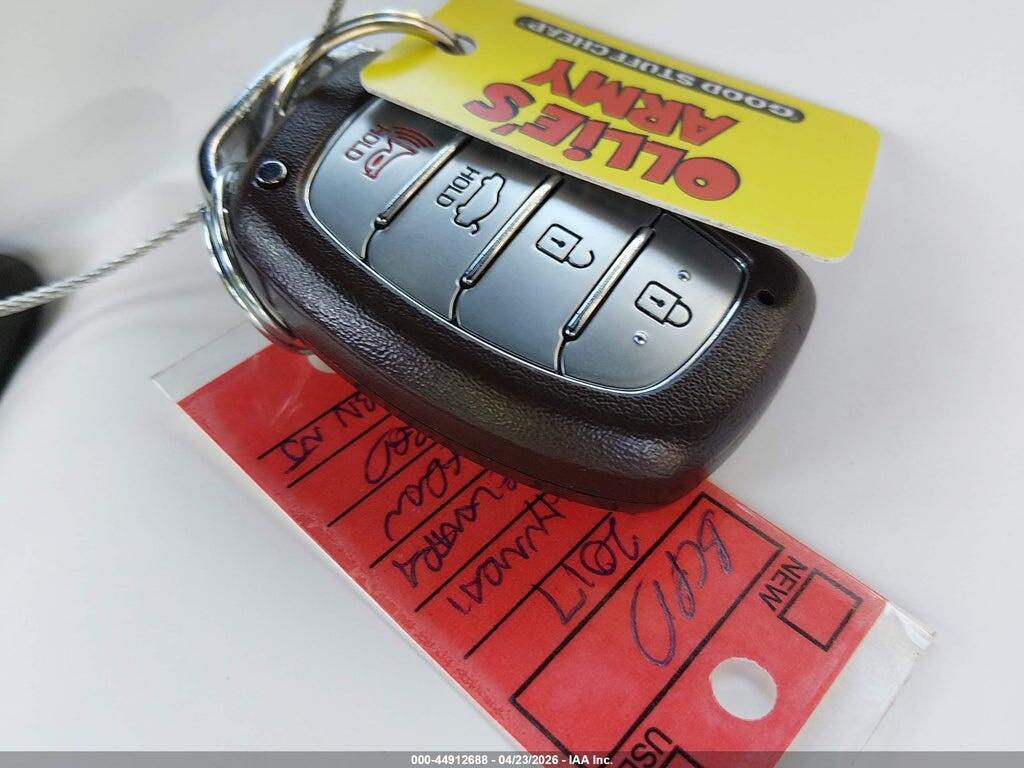 5NPD84LF6HH087192 2017 HYUNDAI ELANTRA photo no. 11