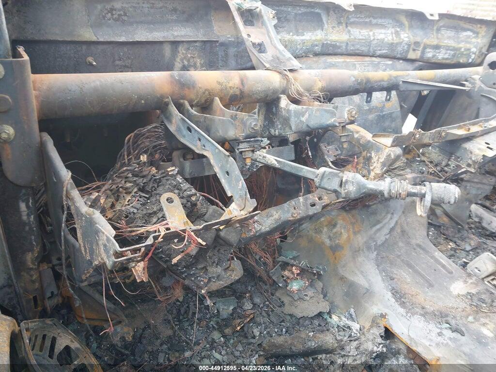 1FDAF57P04EC14574 2004 FORD F-550 photo no. 6