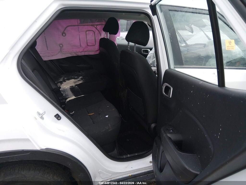 KMHRB8A31TU425986 2026 HYUNDAI VENUE photo no. 8