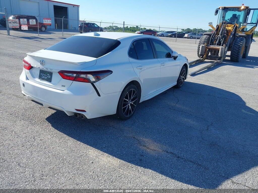 4T1G11AK4MU485030 2021 TOYOTA CAMRY photo no. 4