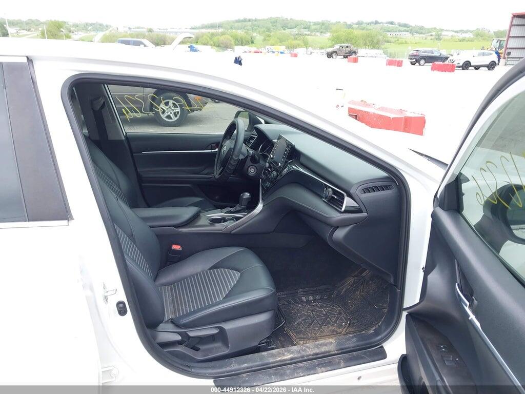 4T1G11AK4MU485030 2021 TOYOTA CAMRY photo no. 5