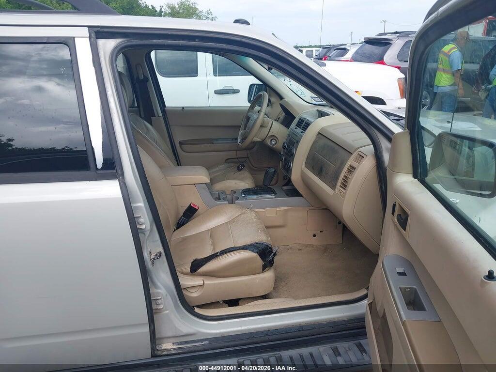 1FMCU03178KA21882 2008 FORD ESCAPE photo no. 5