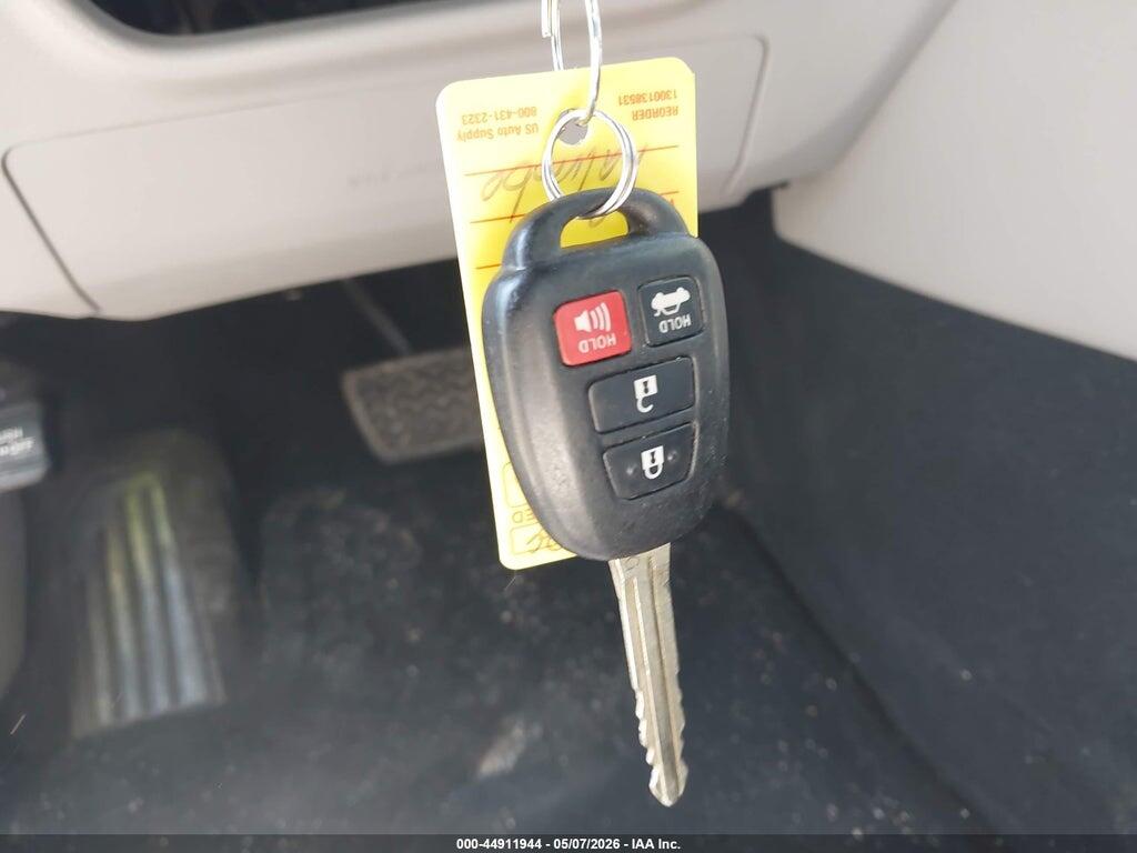 4T4BF1FK0CR167463 2012 TOYOTA CAMRY photo no. 11