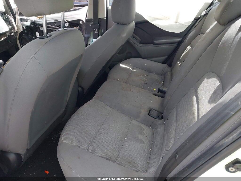 3KPFK4A74HE081028 2017 KIA FORTE photo no. 8