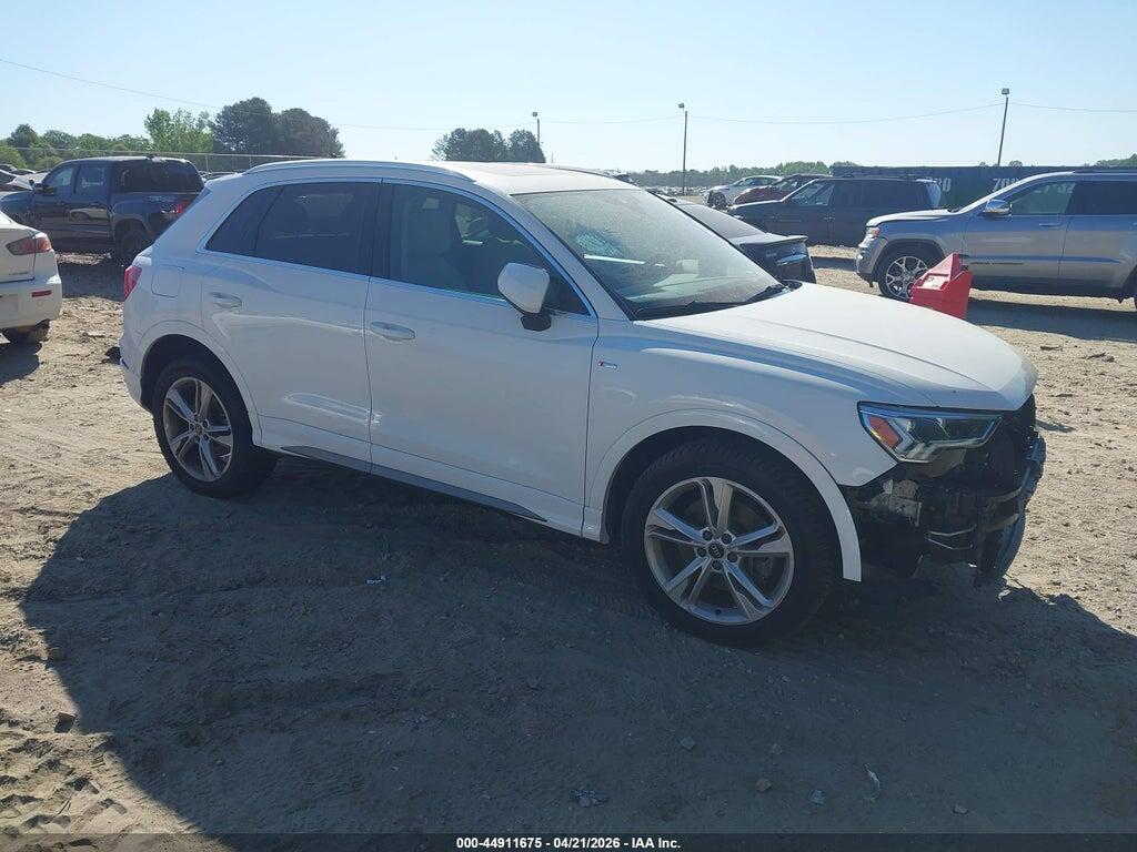 WA1EECF34M1153985 2021 AUDI Q3 photo no. 1