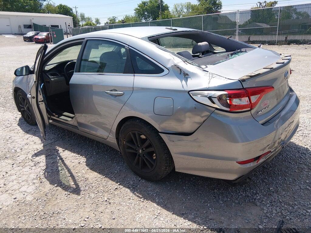 5NPE24AF4FH073877 2015 HYUNDAI SONATA photo no. 3