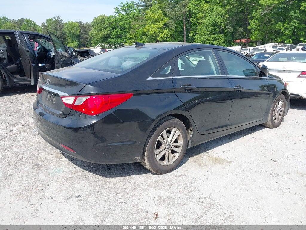 5NPEB4AC6DH783365 2013 HYUNDAI SONATA photo no. 4