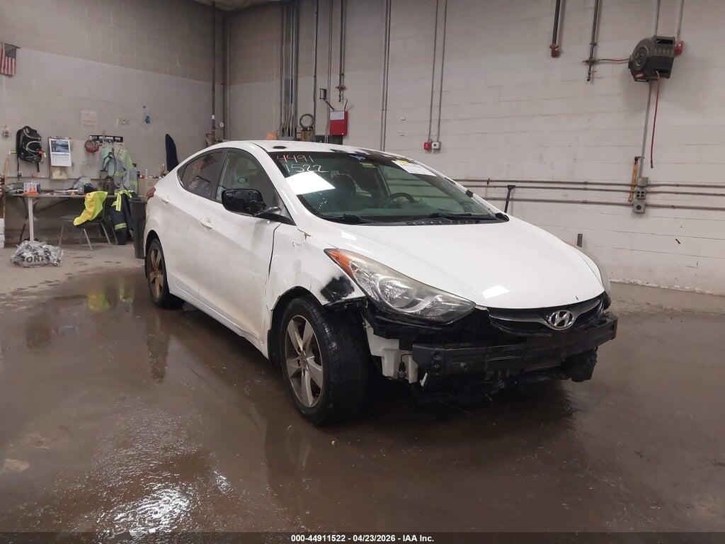 5NPDH4AE5DH404044 2013 HYUNDAI ELANTRA photo no. 1