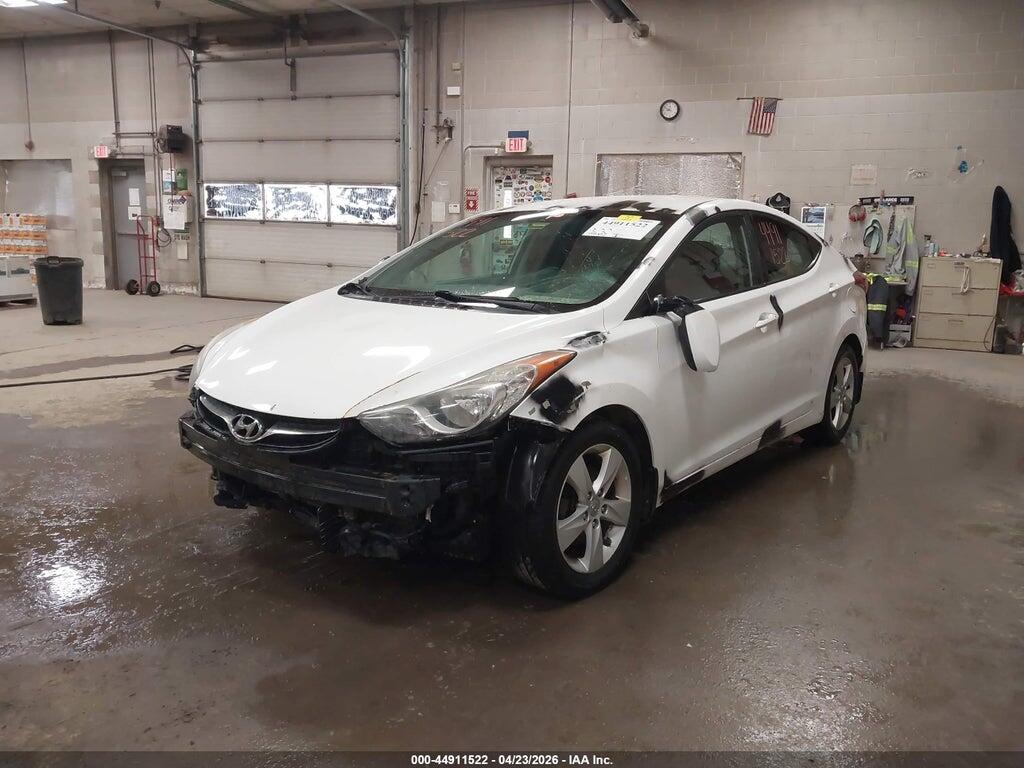 5NPDH4AE5DH404044 2013 HYUNDAI ELANTRA photo no. 2