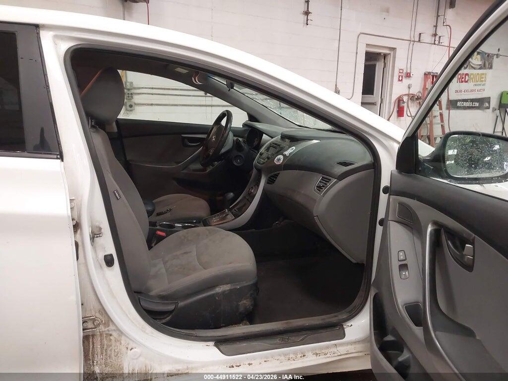 5NPDH4AE5DH404044 2013 HYUNDAI ELANTRA photo no. 5