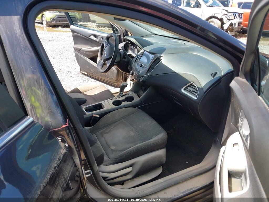 1G1BE5SM6H7216227 2017 CHEVROLET CRUZE photo no. 5
