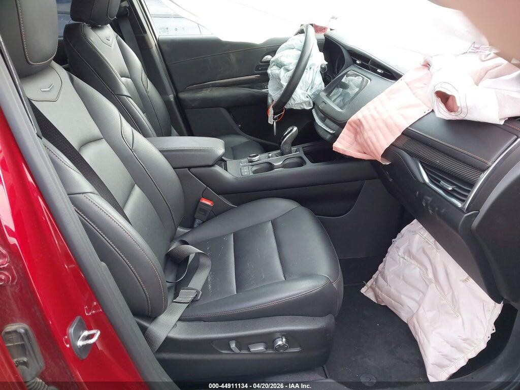 1GYFZFR44PF135153 2023 CADILLAC XT4 photo no. 5