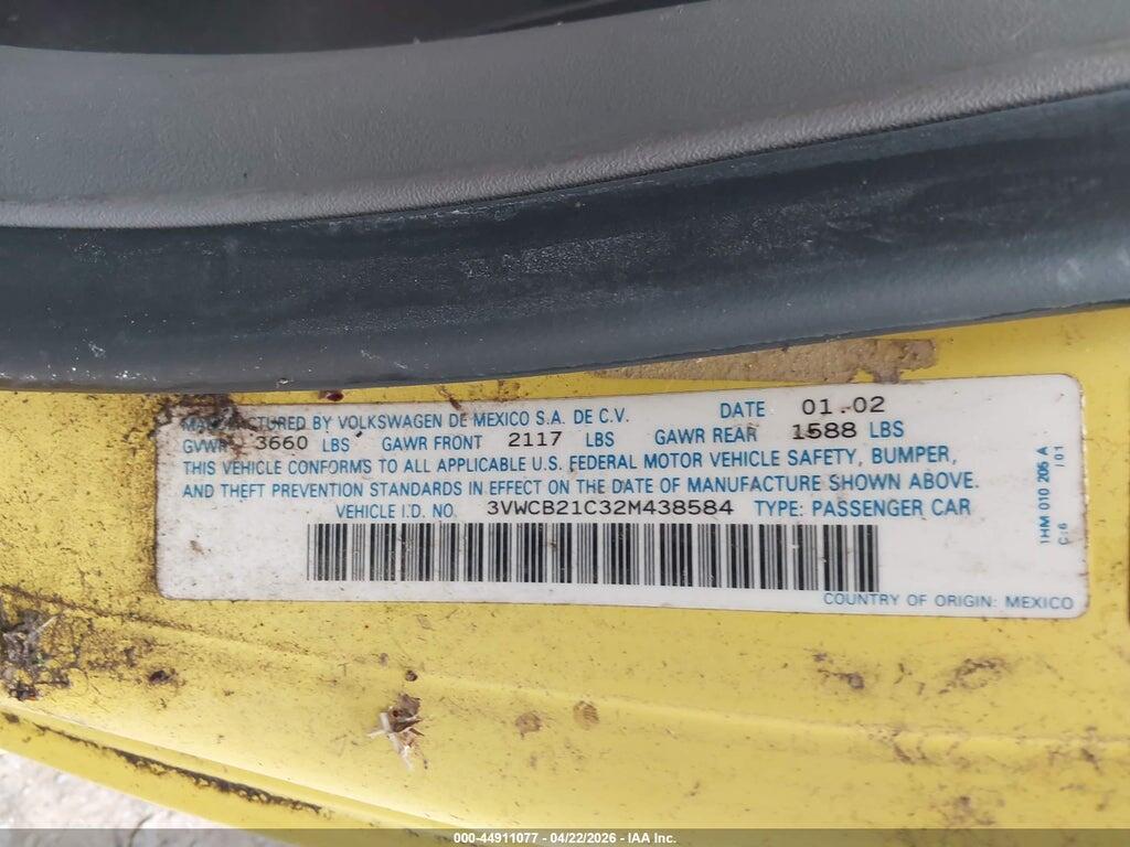 3VWCB21C32M438584 2002 VOLKSWAGEN NEW BEETLE photo no. 9