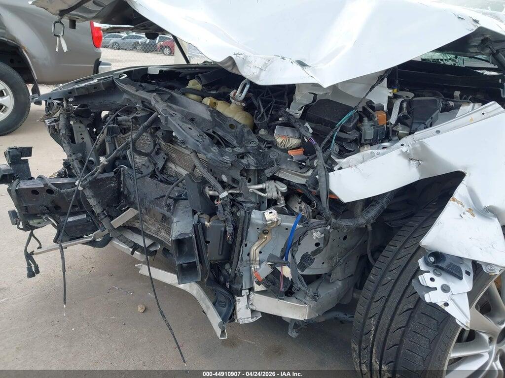 JN1EV7AP5JM360423 2018 INFINITI Q50 photo no. 6