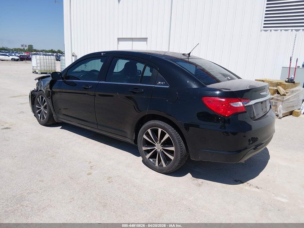 1C3CCBCG9DN523992 2013 CHRYSLER 200 photo no. 3