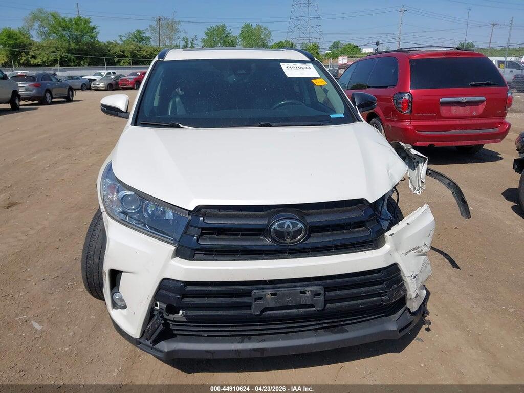 5TDJZRFH3JS536757 2018 TOYOTA HIGHLANDER photo no. 12