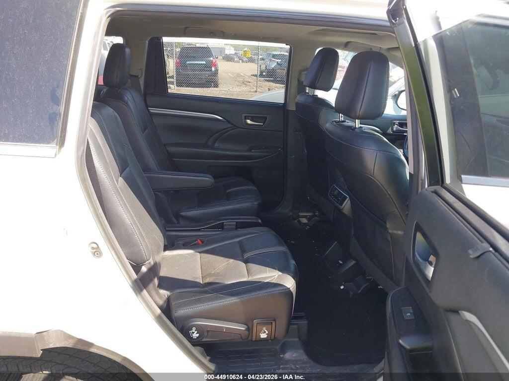 5TDJZRFH3JS536757 2018 TOYOTA HIGHLANDER photo no. 8