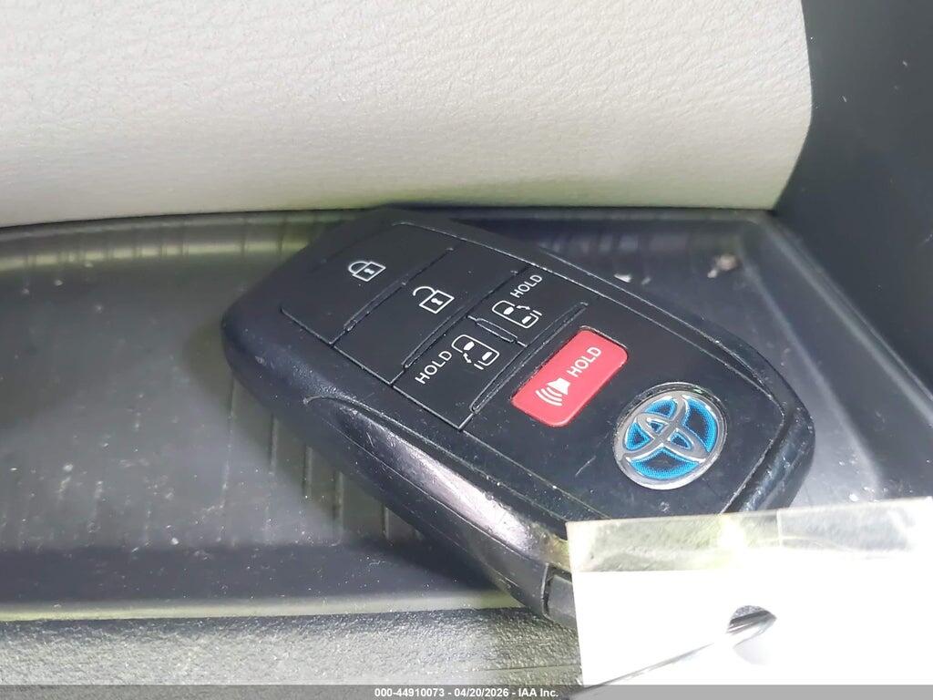 5TDKRKEC0MS026324 2021 TOYOTA SIENNA photo no. 11