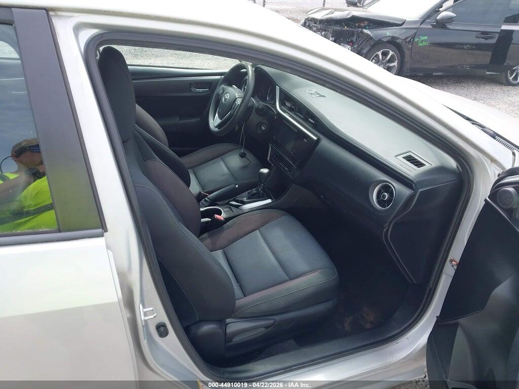 5YFBURHE6HP651605 2017 TOYOTA COROLLA photo no. 5