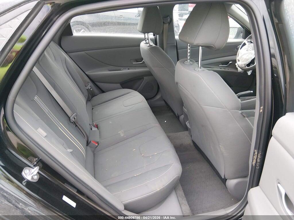 KMHLM4DG9SU067820 2025 HYUNDAI ELANTRA photo no. 8
