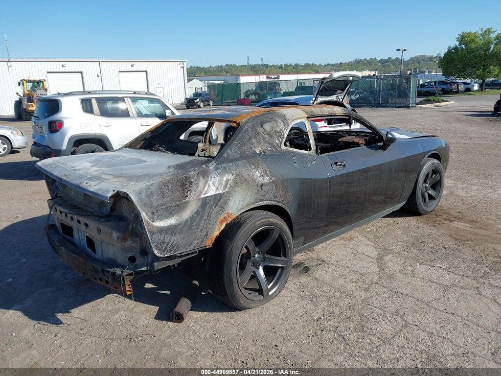 2B3LJ44V79H610348 2009 DODGE CHALLENGER photo no. 4