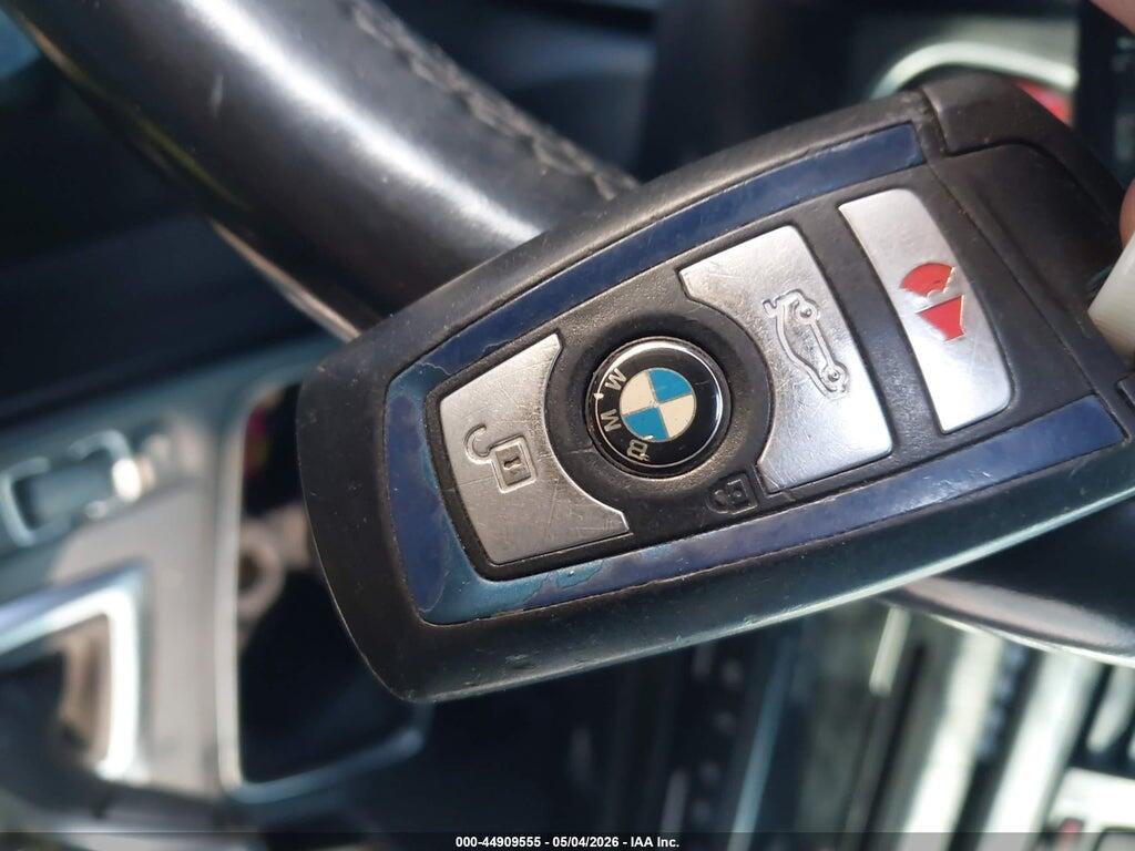WBA8B7G57JNU95273 2018 BMW 340I photo no. 11