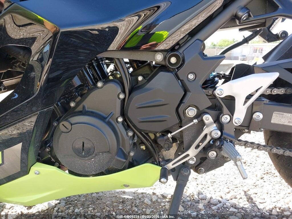 ML5EXGG13TDA82289 2026 KAWASAKI EX500 photo no. 9