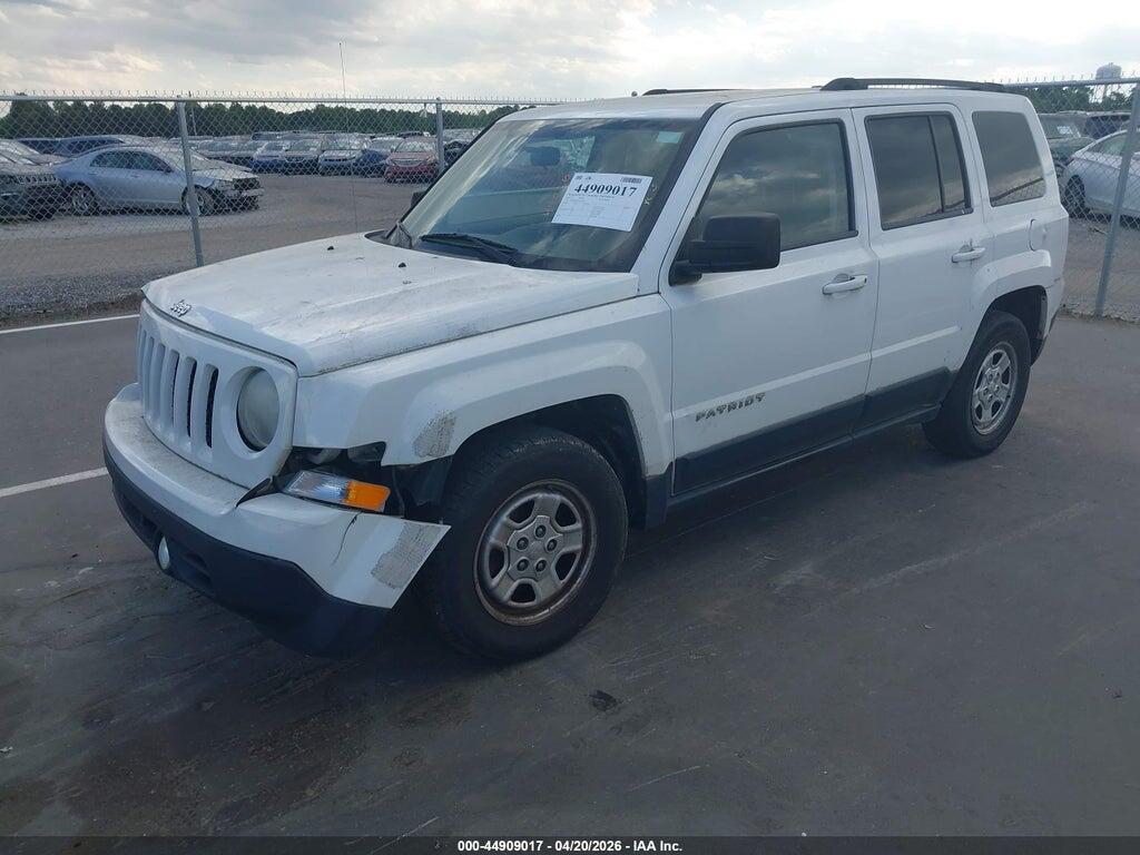 1C4NJPBA4CD507367 2012 JEEP PATRIOT photo no. 2