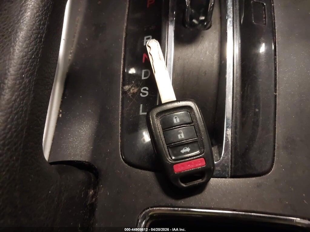 1HGCR2F32DA028920 2013 HONDA ACCORD photo no. 11