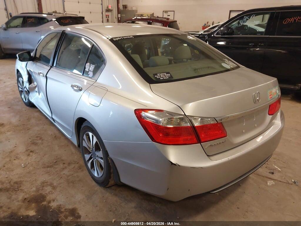 1HGCR2F32DA028920 2013 HONDA ACCORD photo no. 3
