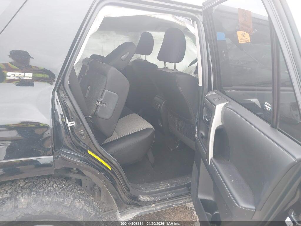 JTEMU5JR9P6106997 2023 TOYOTA 4RUNNER photo no. 8
