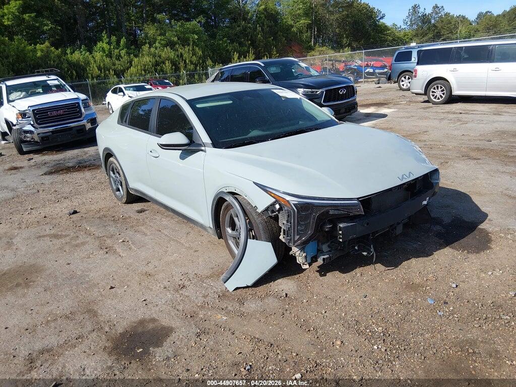 3KPFT4DE5SE090111 2025 KIA K4 photo no. 1