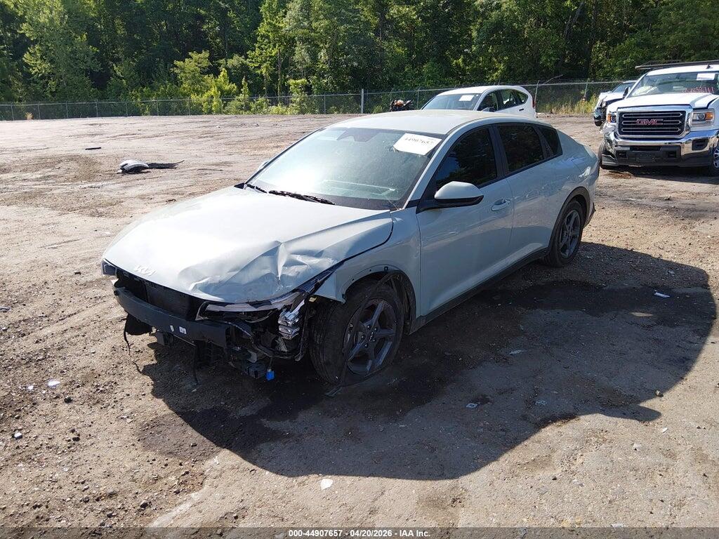 3KPFT4DE5SE090111 2025 KIA K4 photo no. 2