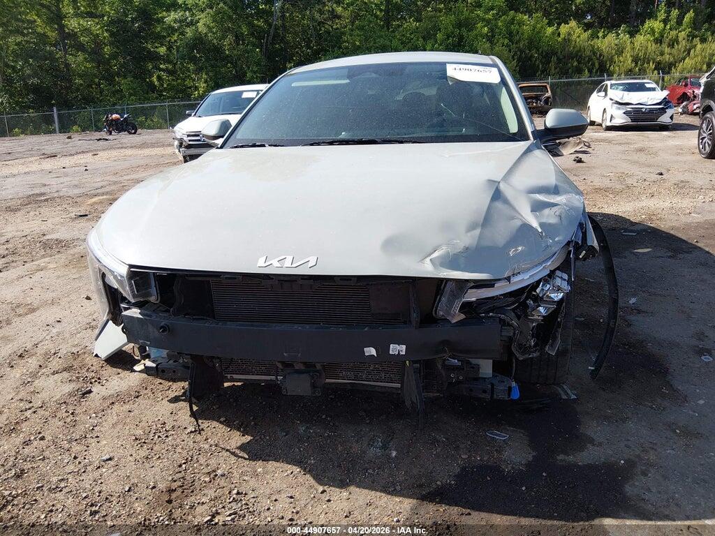 3KPFT4DE5SE090111 2025 KIA K4 photo no. 6