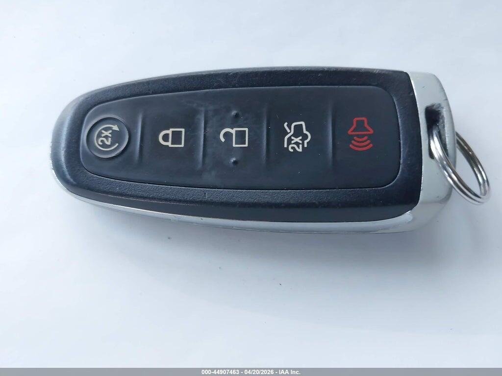 1FADP5CU0GL117469 2016 FORD C-MAX ENERGI photo no. 11