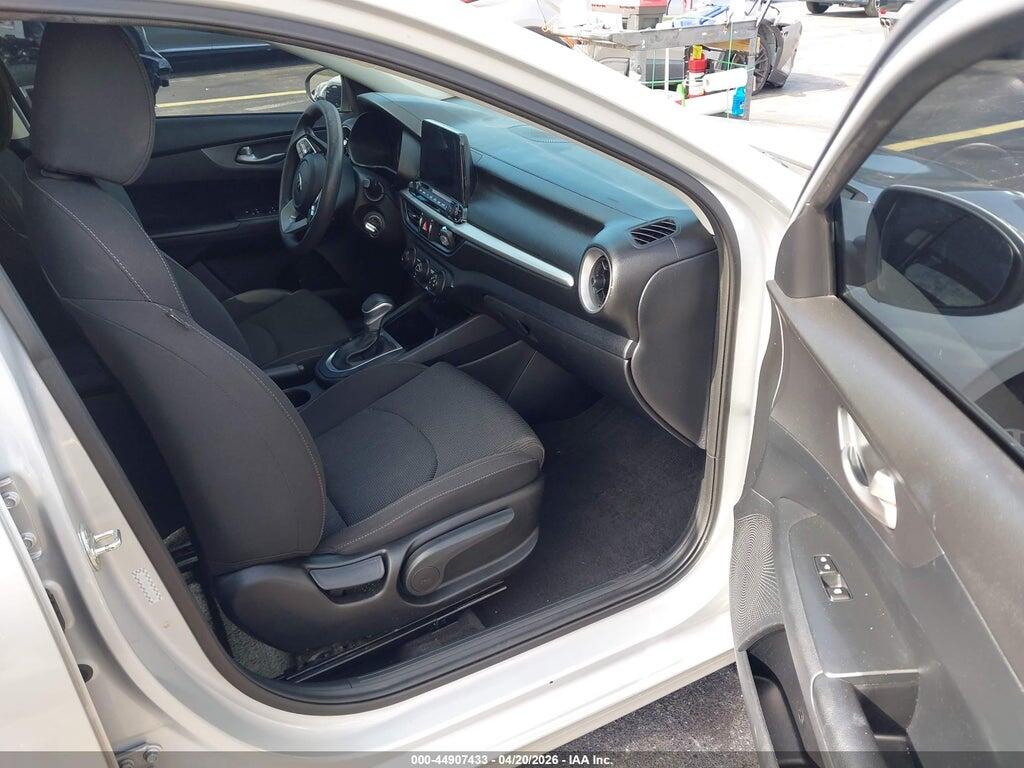 3KPF24AD0LE155530 2020 KIA FORTE photo no. 5