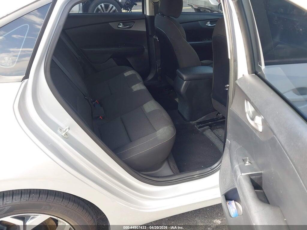 3KPF24AD0LE155530 2020 KIA FORTE photo no. 8