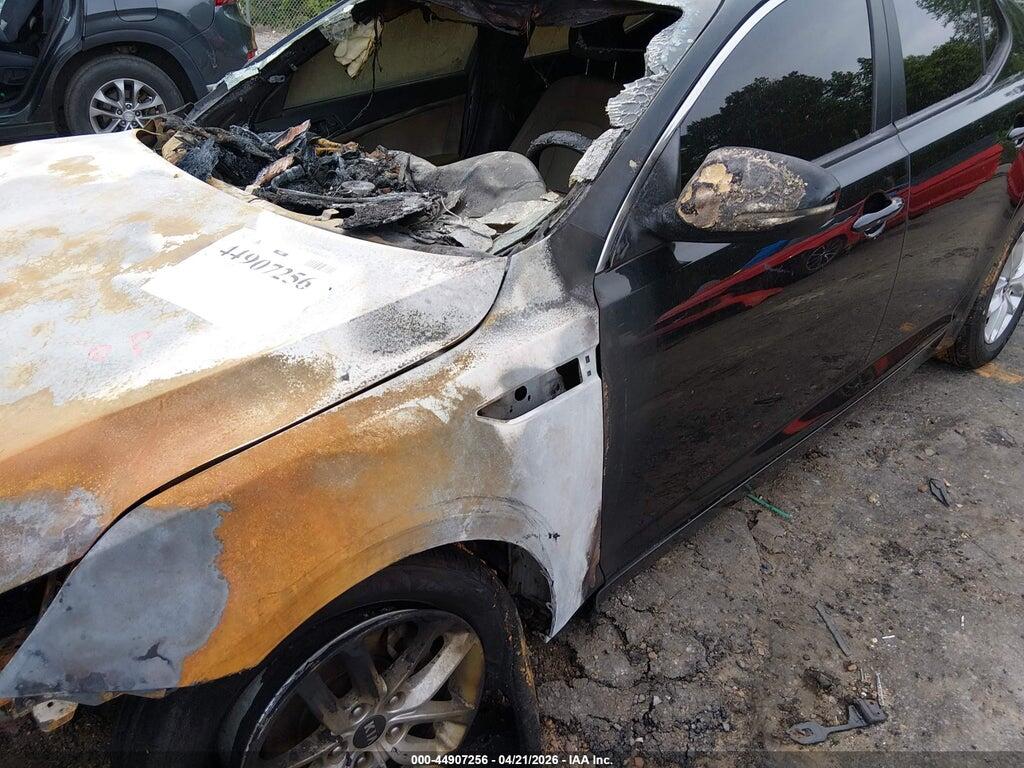 KNAGM4A76B5134391 2011 KIA OPTIMA photo no. 12