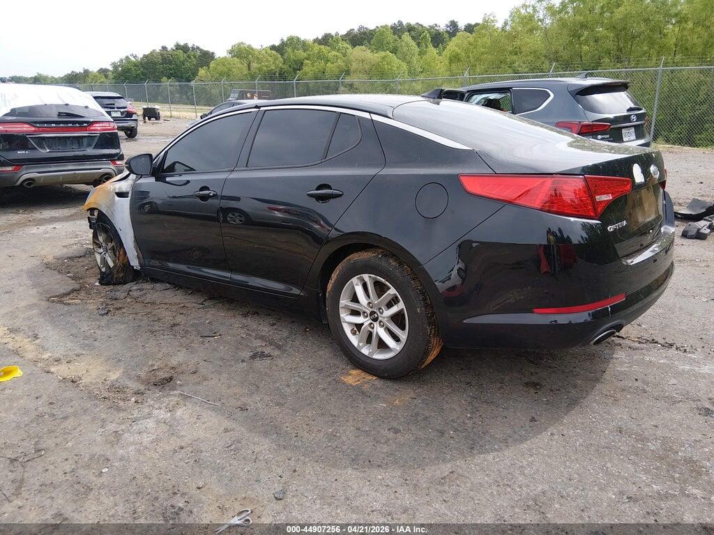 KNAGM4A76B5134391 2011 KIA OPTIMA photo no. 3