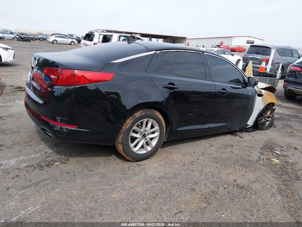 KNAGM4A76B5134391 2011 KIA OPTIMA photo no. 4