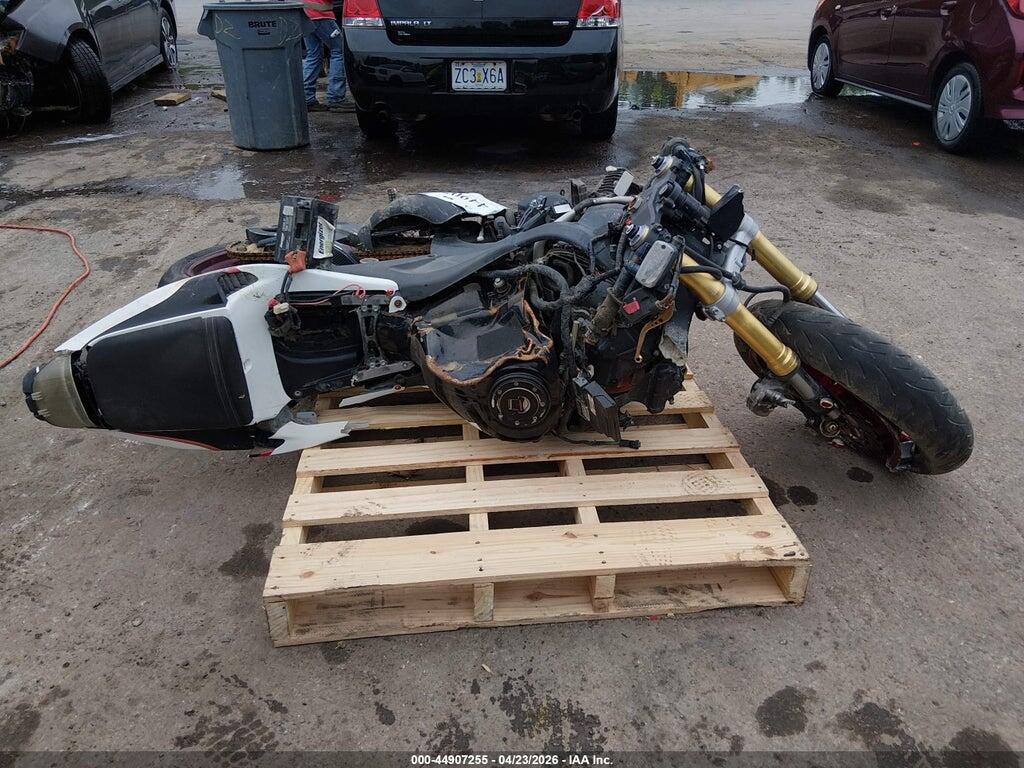 JH2PC37025M206506 2005 HONDA CBR600 photo no. 1
